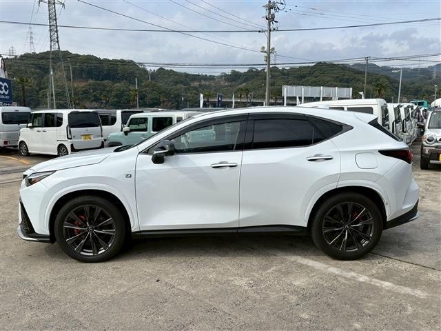 TOYOTA LEXUS NX350H AWD 2023 Image 31