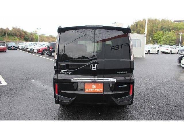 HONDA STEPWAGON E:HEV SPAD 2018 Image 31