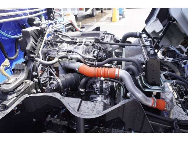 MITSUBISHI CANTER 2024 Image 31