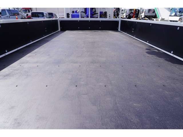 MITSUBISHI CANTER 2024 Image 31