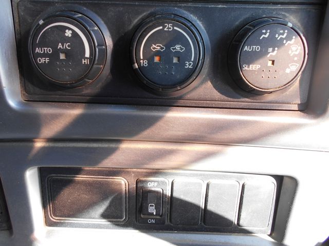 NISSAN DIESEL QUON 2008 Image 31