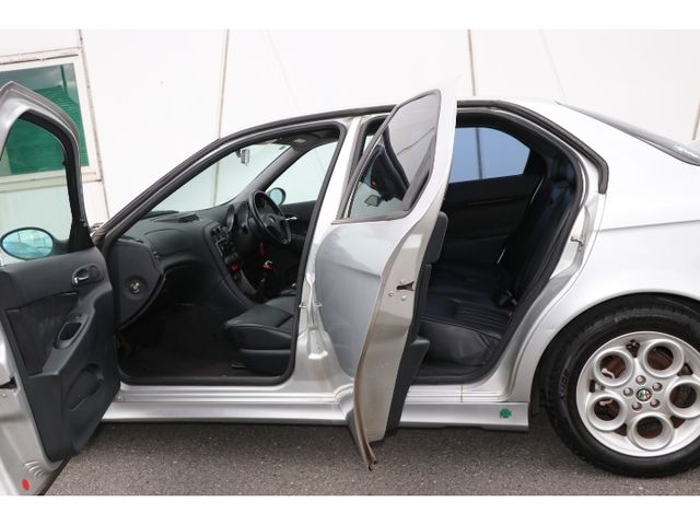 ALFAROMEO ALFAROMEO 156 1999 Image 31