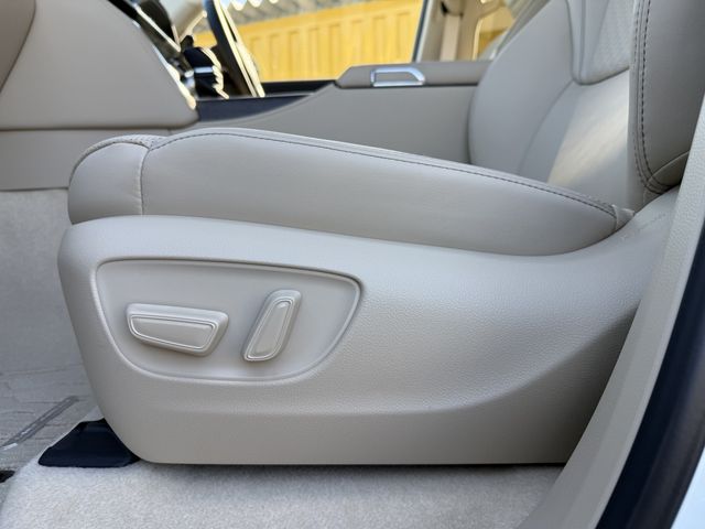 TOYOTA LANDCRUISER WAGON 2023 Image 31