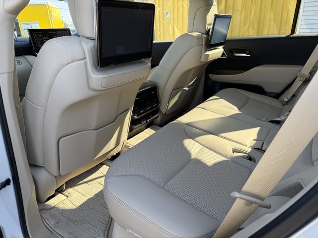 TOYOTA LANDCRUISER WAGON 2023 Image 31