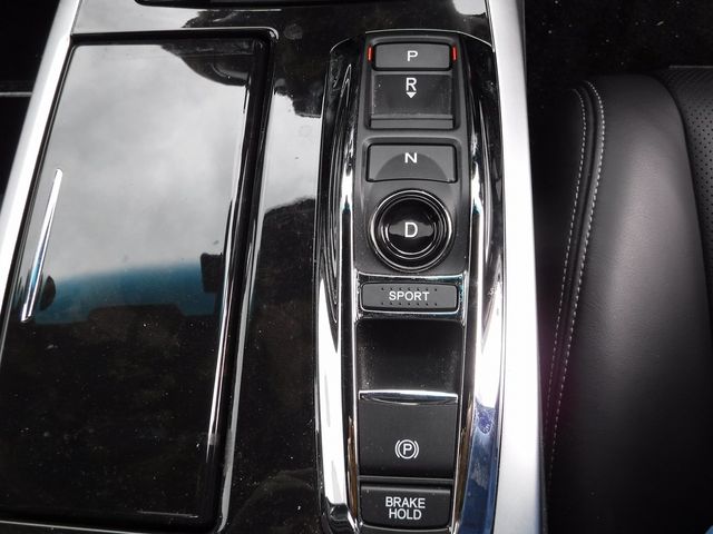 HONDA LEGEND HYBRID 2018 Image 31