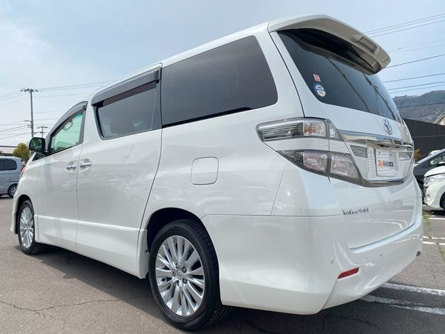 TOYOTA VELLFIRE 2012 Image 31