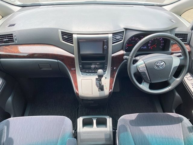 TOYOTA VELLFIRE 2012 Image 31
