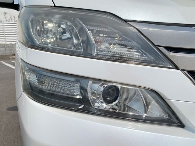 TOYOTA VELLFIRE 2012 Image 31