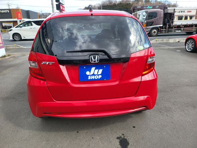 HONDA FIT 2012 Image 31