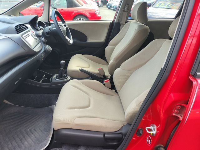 HONDA FIT 2012 Image 31