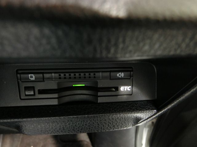 TOYOTA ESQUIRE HYBRID 2015 Image 31