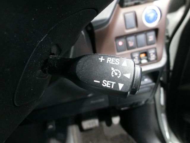 TOYOTA ESQUIRE HYBRID 2015 Image 31