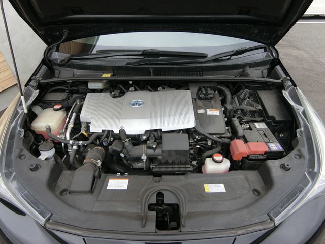 TOYOTA PRIUS 2016 Image 31