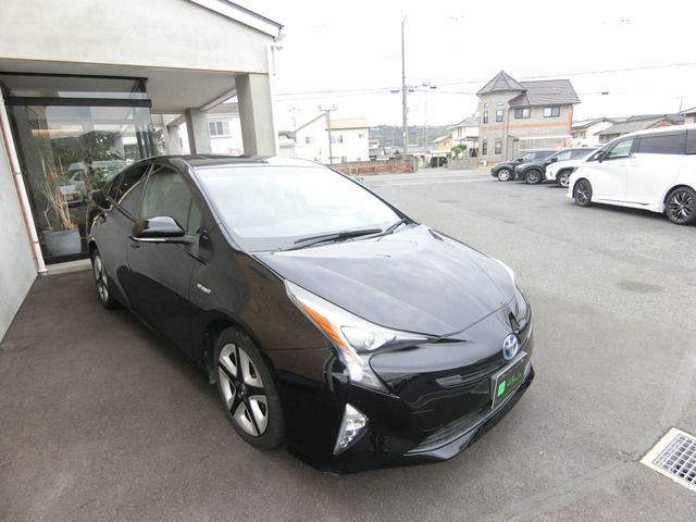 TOYOTA PRIUS 2016 Image 31