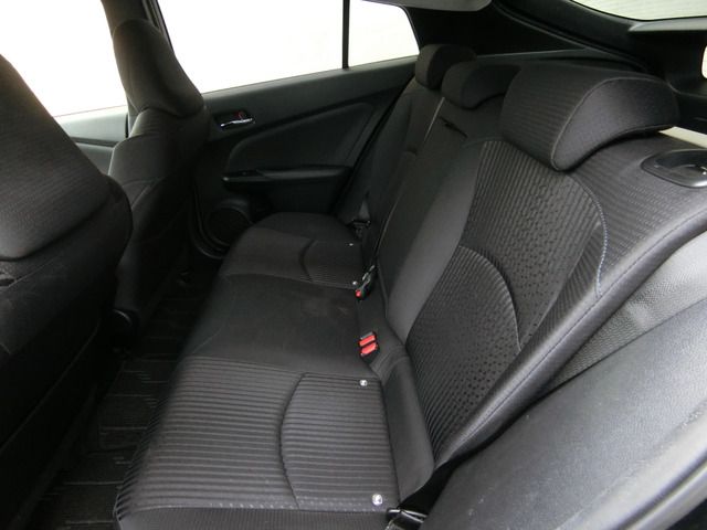 TOYOTA PRIUS 2016 Image 31