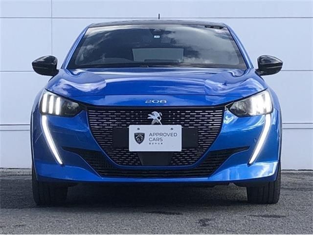 PEUGEOT 208 2021 Image 31