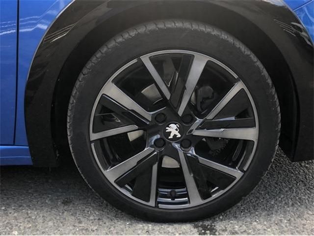 PEUGEOT 208 2021 Image 31