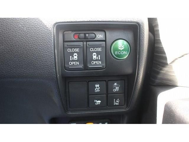 HONDA ODYSSEY HYBRID 2017 Image 31