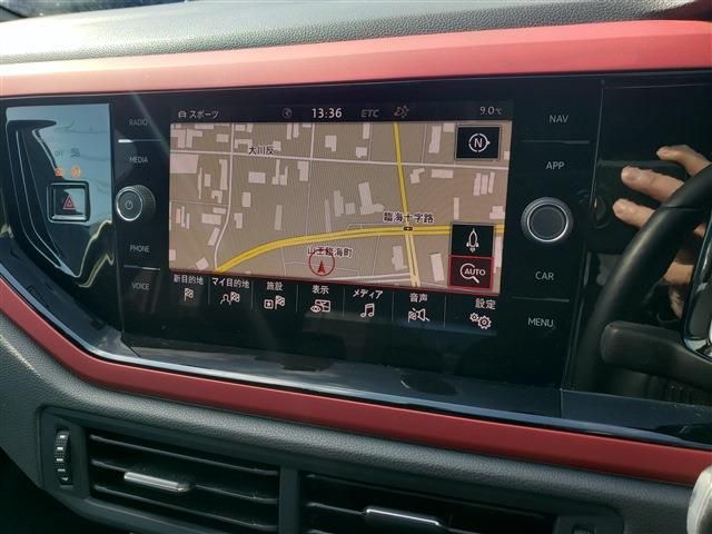 VOLKSWAGEN POLO GTI 2018 Image 31