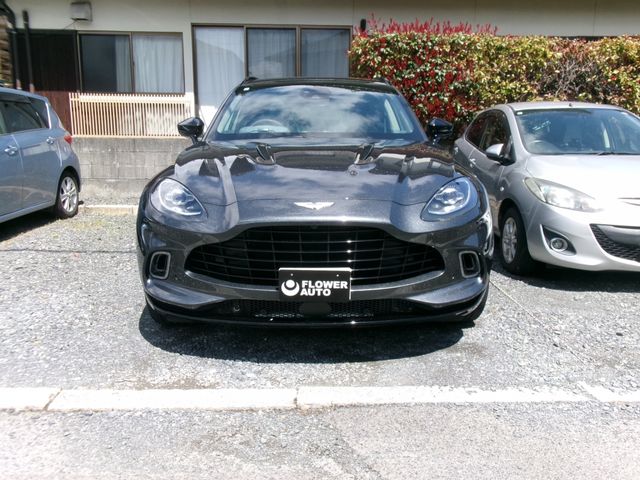 ASTON MARTIN SUV 2021 Image 31