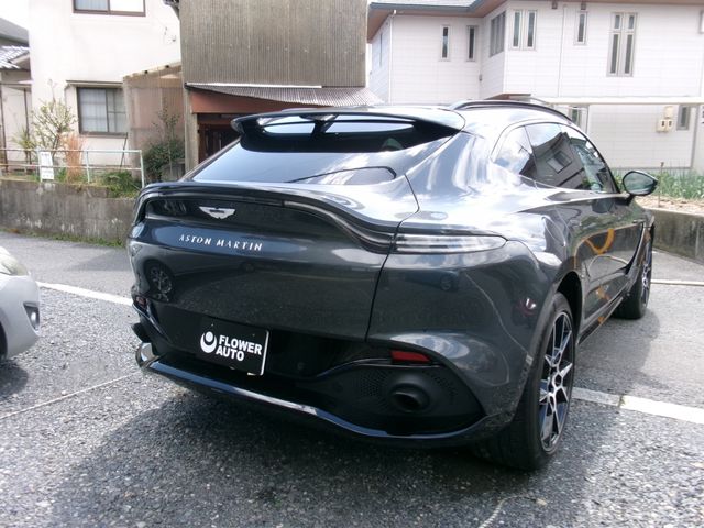 ASTON MARTIN SUV 2021 Image 31
