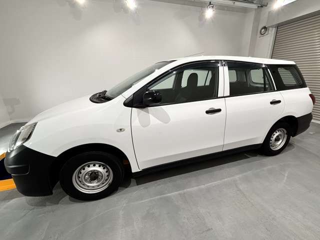 NISSAN AD 2014 Image 31