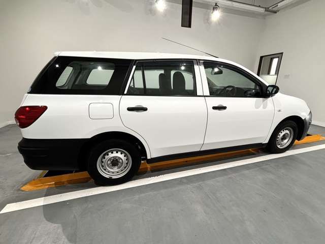 NISSAN AD 2014 Image 31