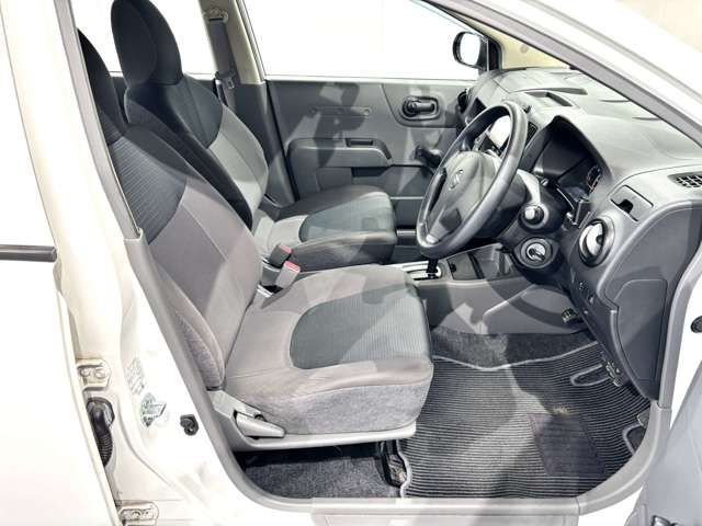 NISSAN AD 2014 Image 31