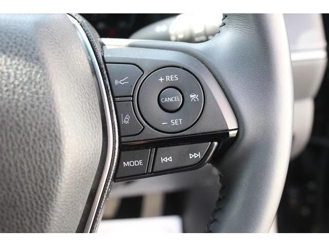 TOYOTA HARRIER HYBRID 2023 Image 31