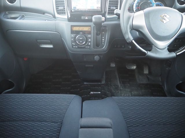 SUZUKI SPACIA CUSTOM 2014 Image 31