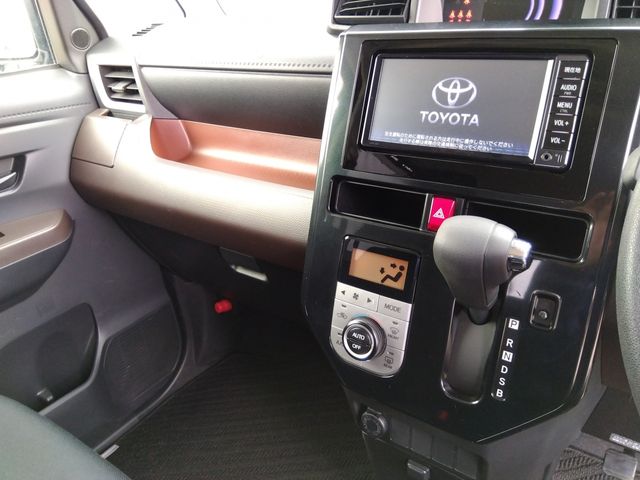 TOYOTA ROOMY 2018 Image 31