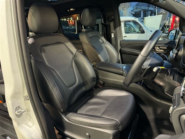 MERCEDES BENZ V CLAS 2021 Image 31