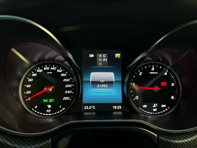 MERCEDES BENZ V CLAS 2021 Image 31