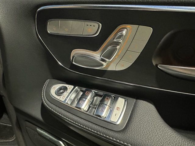 MERCEDES BENZ V CLAS 2021 Image 31