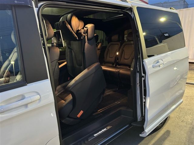 MERCEDES BENZ V CLAS 2021 Image 31