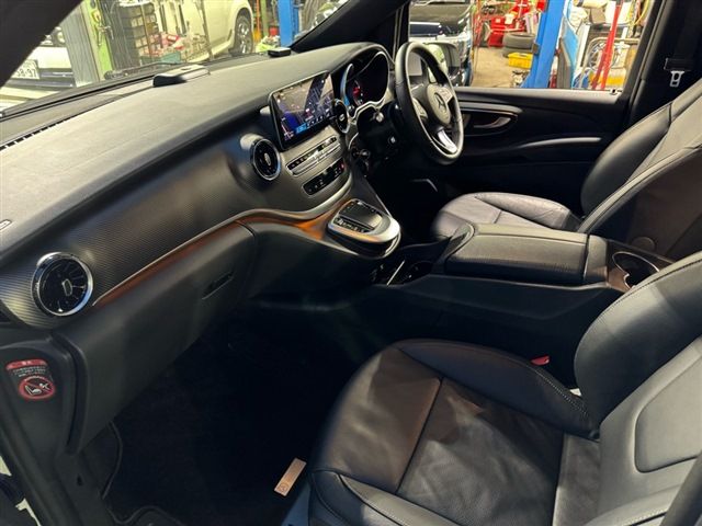 MERCEDES BENZ V CLAS 2021 Image 31