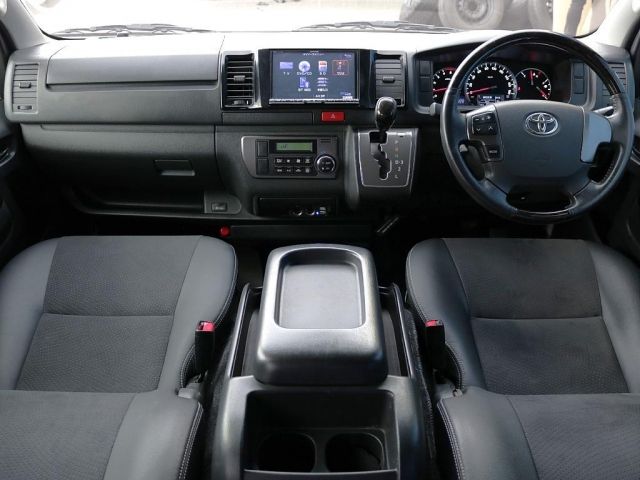 TOYOTA REGIUSACE VAN 4WD 2015 Image 31