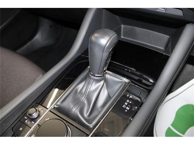 MAZDA 3 FASTBACK 2019 Image 31