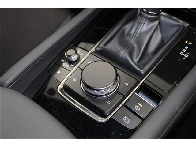 MAZDA 3 FASTBACK 2019 Image 31