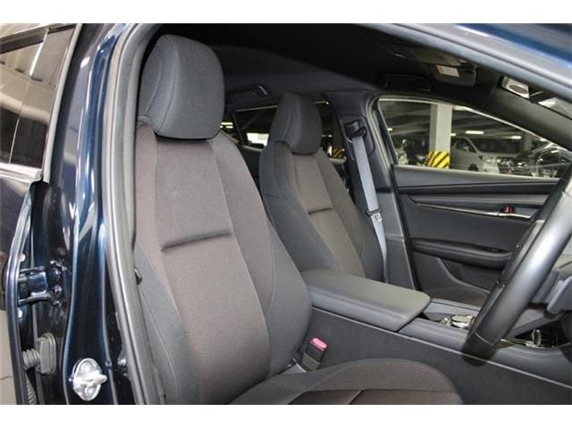 MAZDA 3 FASTBACK 2019 Image 31