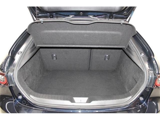 MAZDA 3 FASTBACK 2019 Image 31