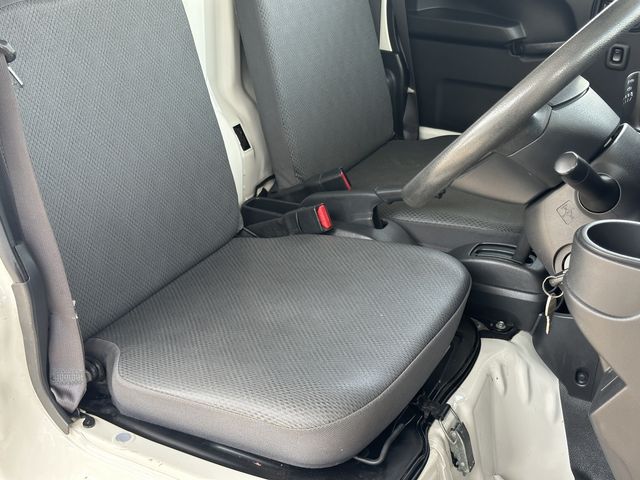 DAIHATSU HIJET TRUCK 2015 Image 31