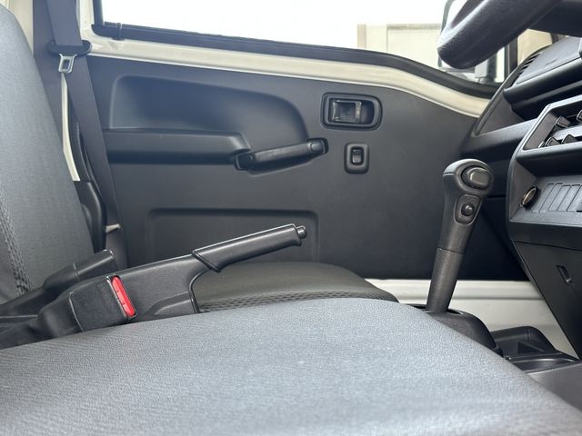 DAIHATSU HIJET TRUCK 2015 Image 31