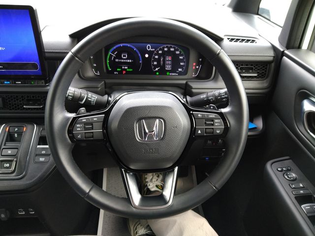 HONDA STEPWAGON E:HEV SPAD 2022 Image 31