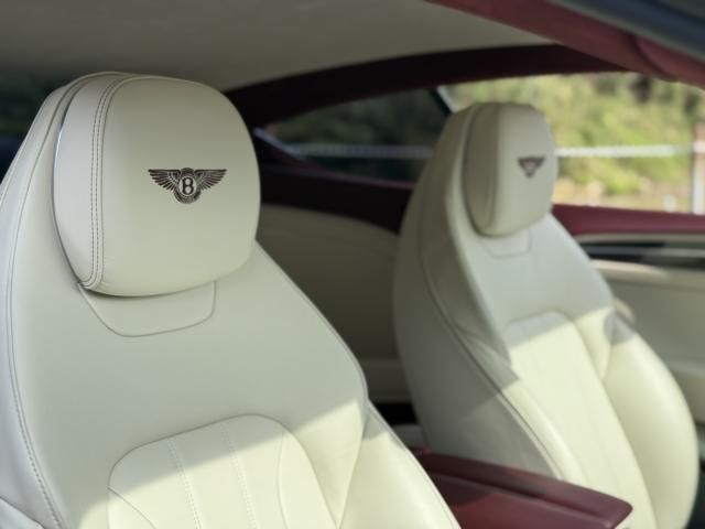 BENTLEY COUPE 2020 Image 31