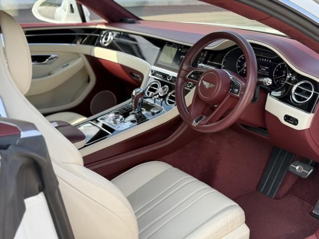 BENTLEY COUPE 2020 Image 31