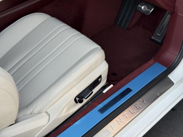BENTLEY COUPE 2020 Image 31