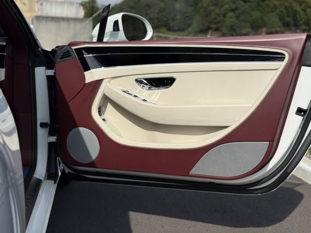 BENTLEY COUPE 2020 Image 31