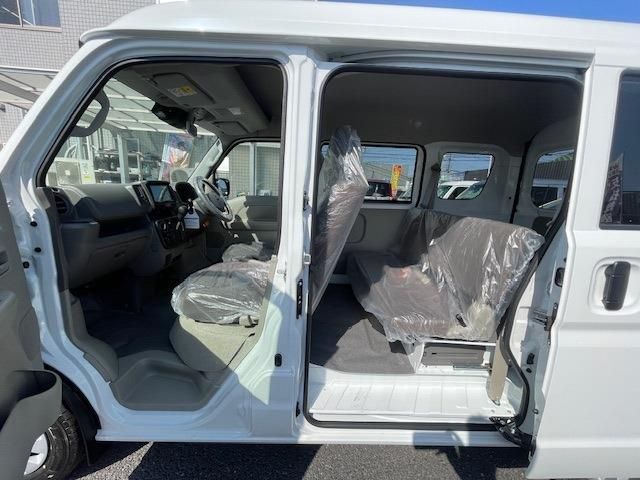 NISSAN NV100 CLIPPER 2024 Image 31