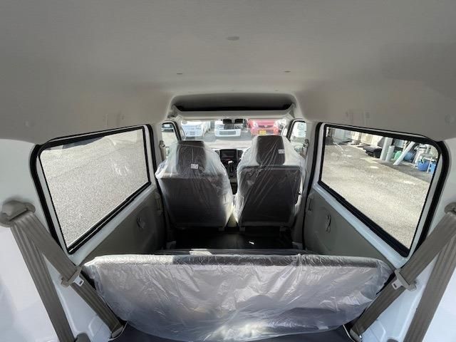 NISSAN NV100 CLIPPER 2024 Image 31